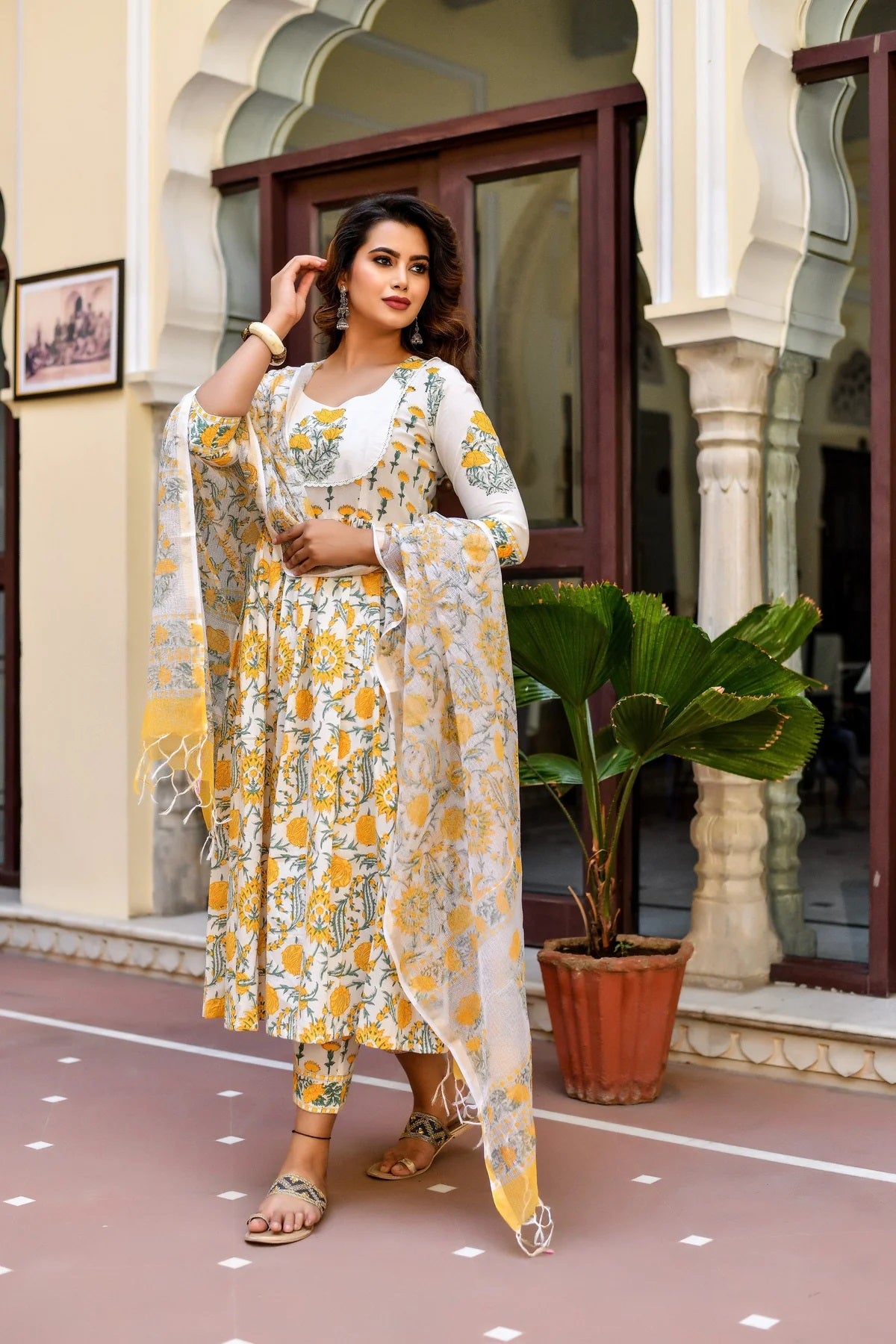 Kurta set ethnic fashion traditional cotton partiwear women clothing style Indian Ethnic Suit Palazzo pant Salwar Anarkali Lehenga Choli Bollywood Designer festive Printed wedding shaadi Collections Embroidered Ethnic Wear Outfits Attire Dresses Patterns