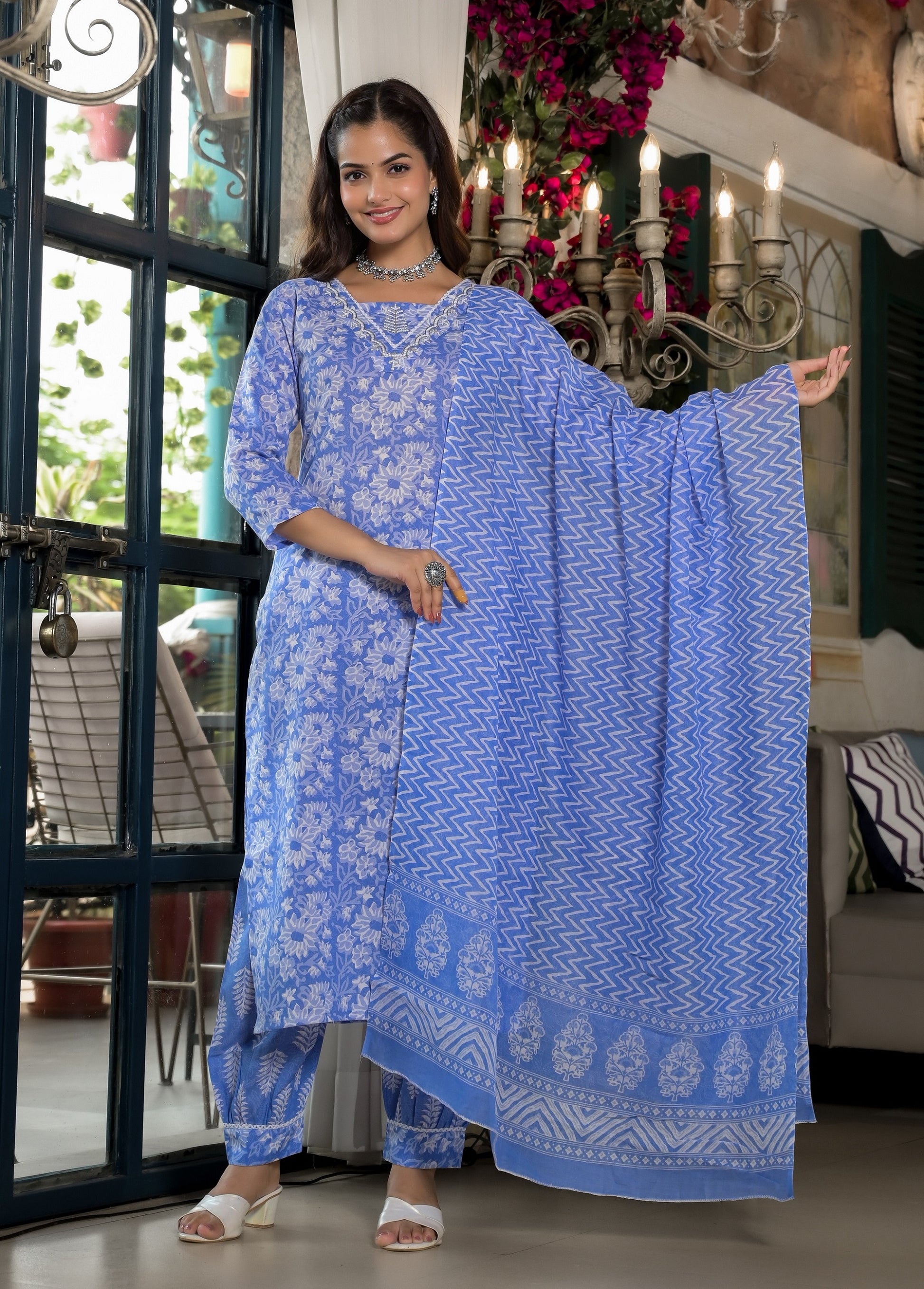 Ethnic Set Women Embroidery Straight Kurta and Pant set with Dupatta - Ethnic Set