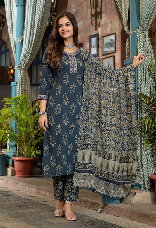 Ethnic Set Women Printed Straight Kurta and Pant set with Dupatta - Ethnic Set