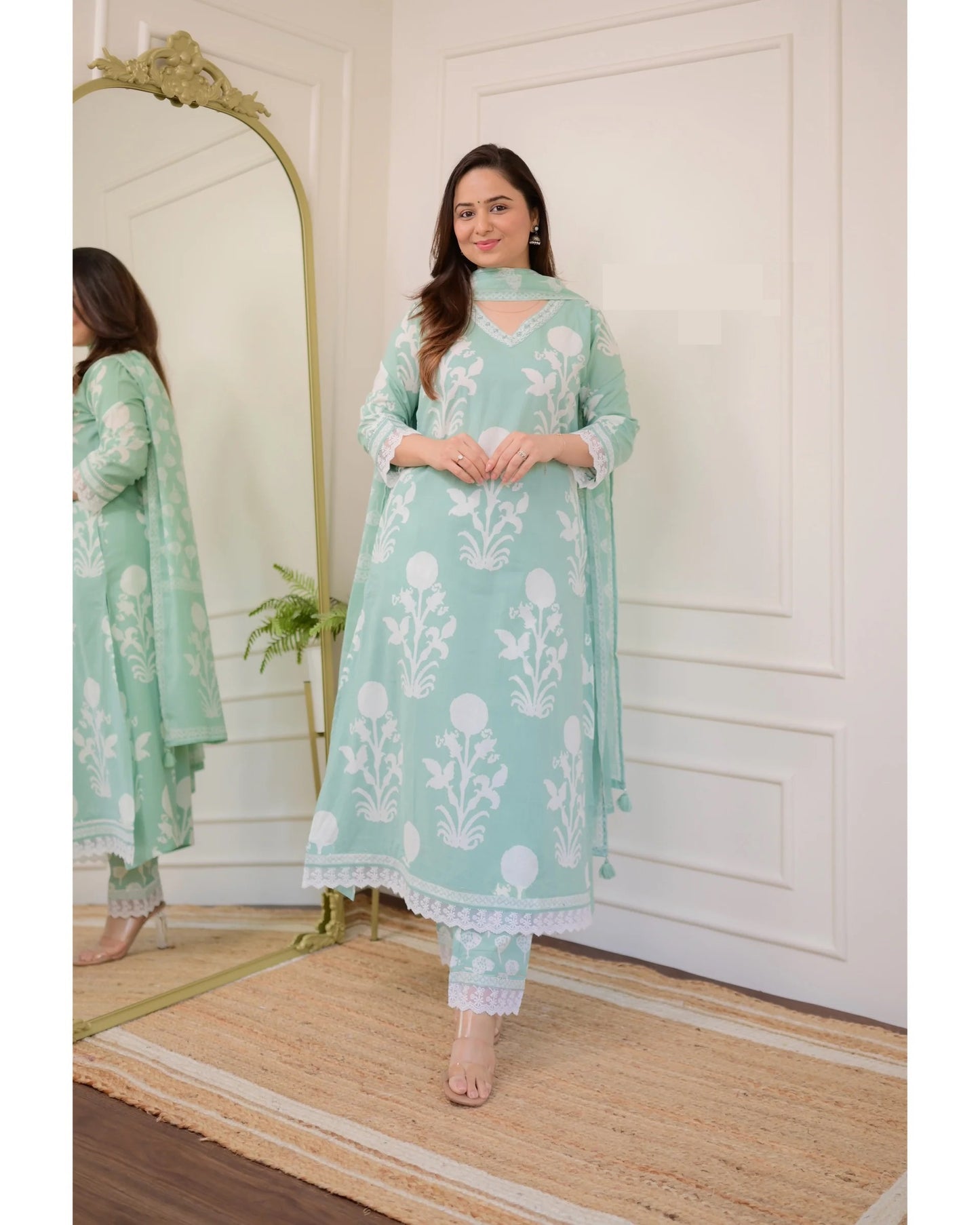 Ethnic Set Women Embroidery Straight Kurta and Pant set with Dupatta - Ethnic Set