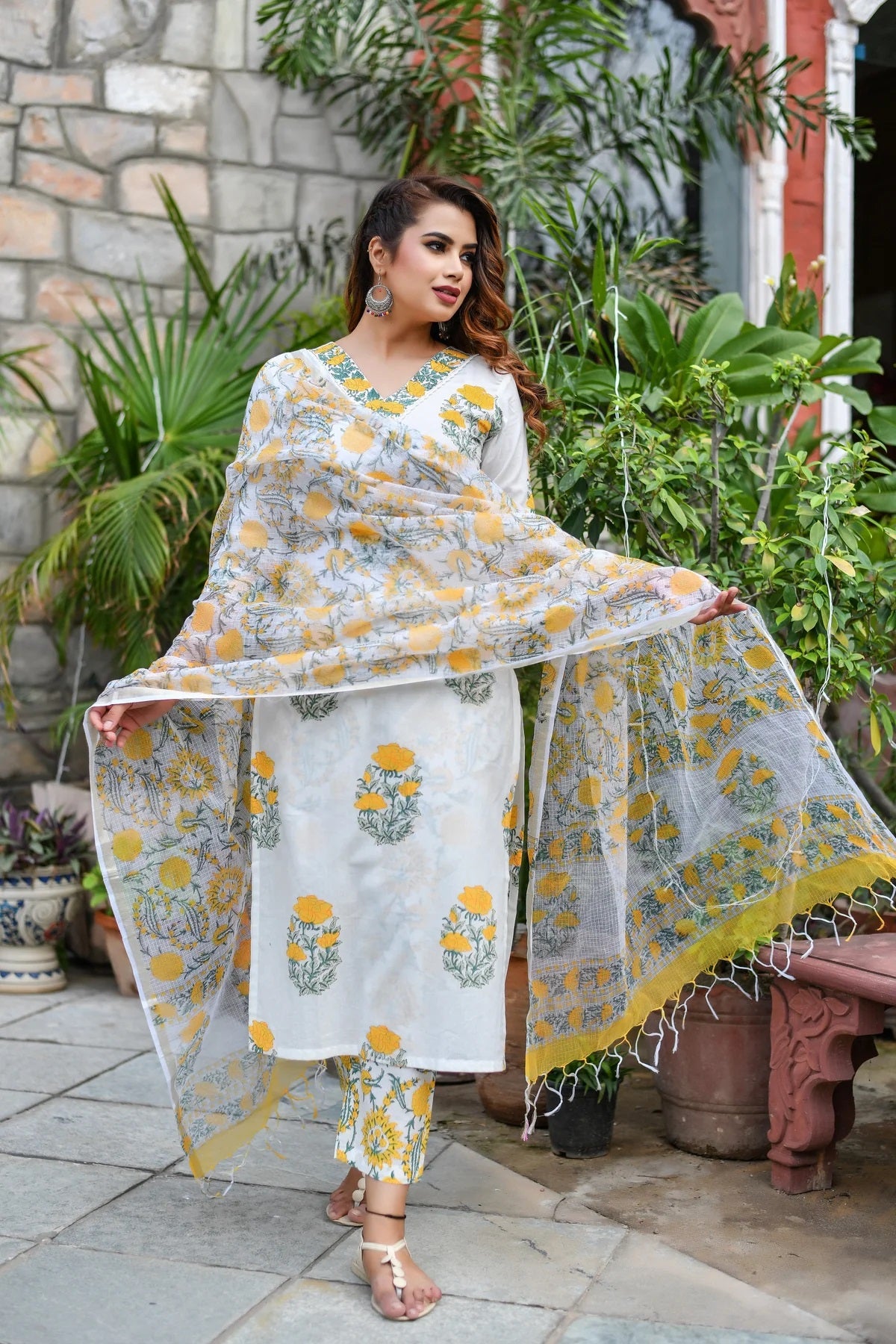 Kurta set ethnic fashion traditional cotton partiwear women clothing style Indian Ethnic Suit Palazzo pant Salwar Anarkali Lehenga Choli Bollywood Designer festive Printed wedding shaadi Collections Embroidered Ethnic Wear Outfits Attire Dresses Patterns