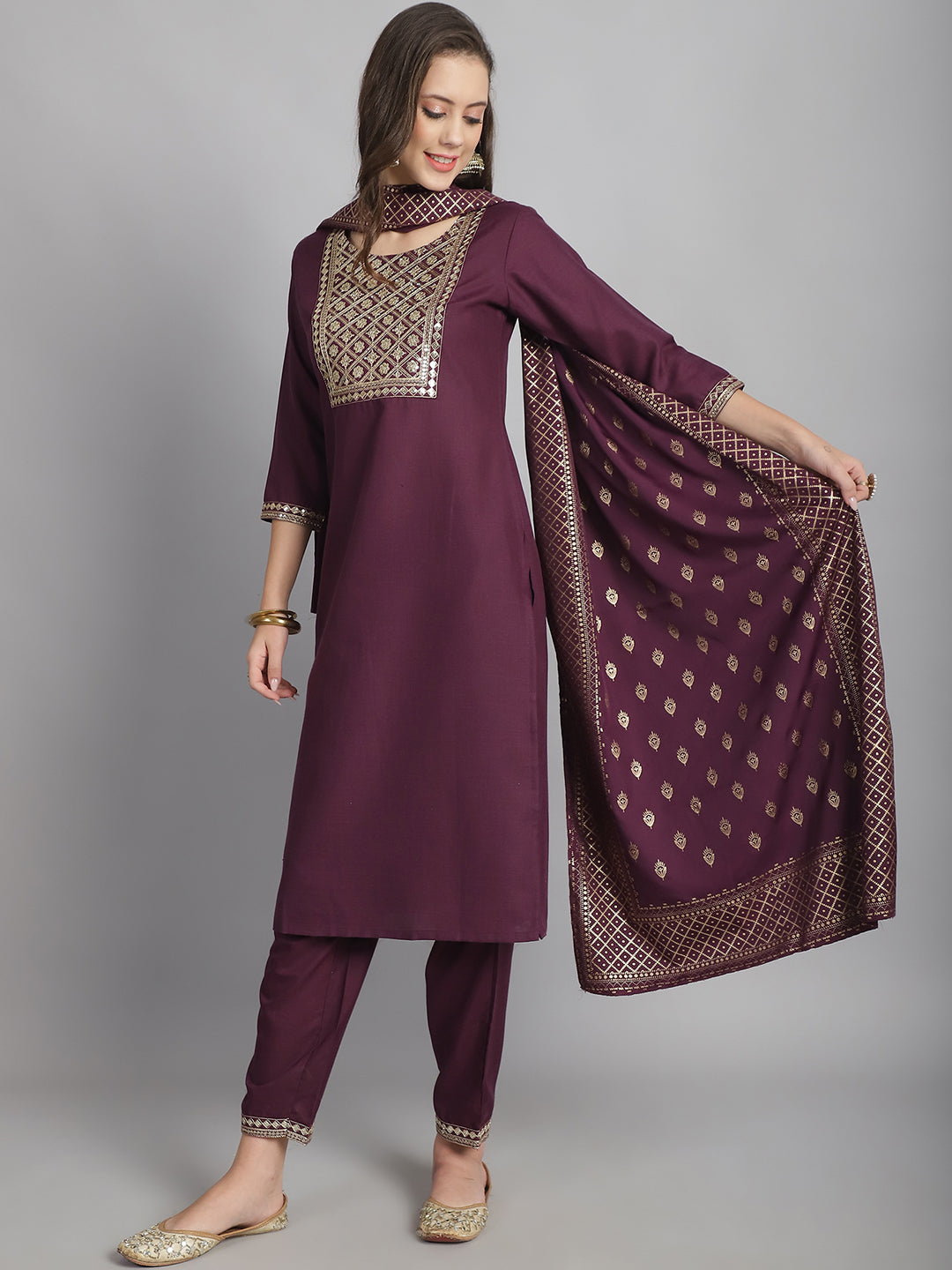 Ethnic Set Women Embroidery Straight Kurta and Pant set with Dupatta - Ethnic Set