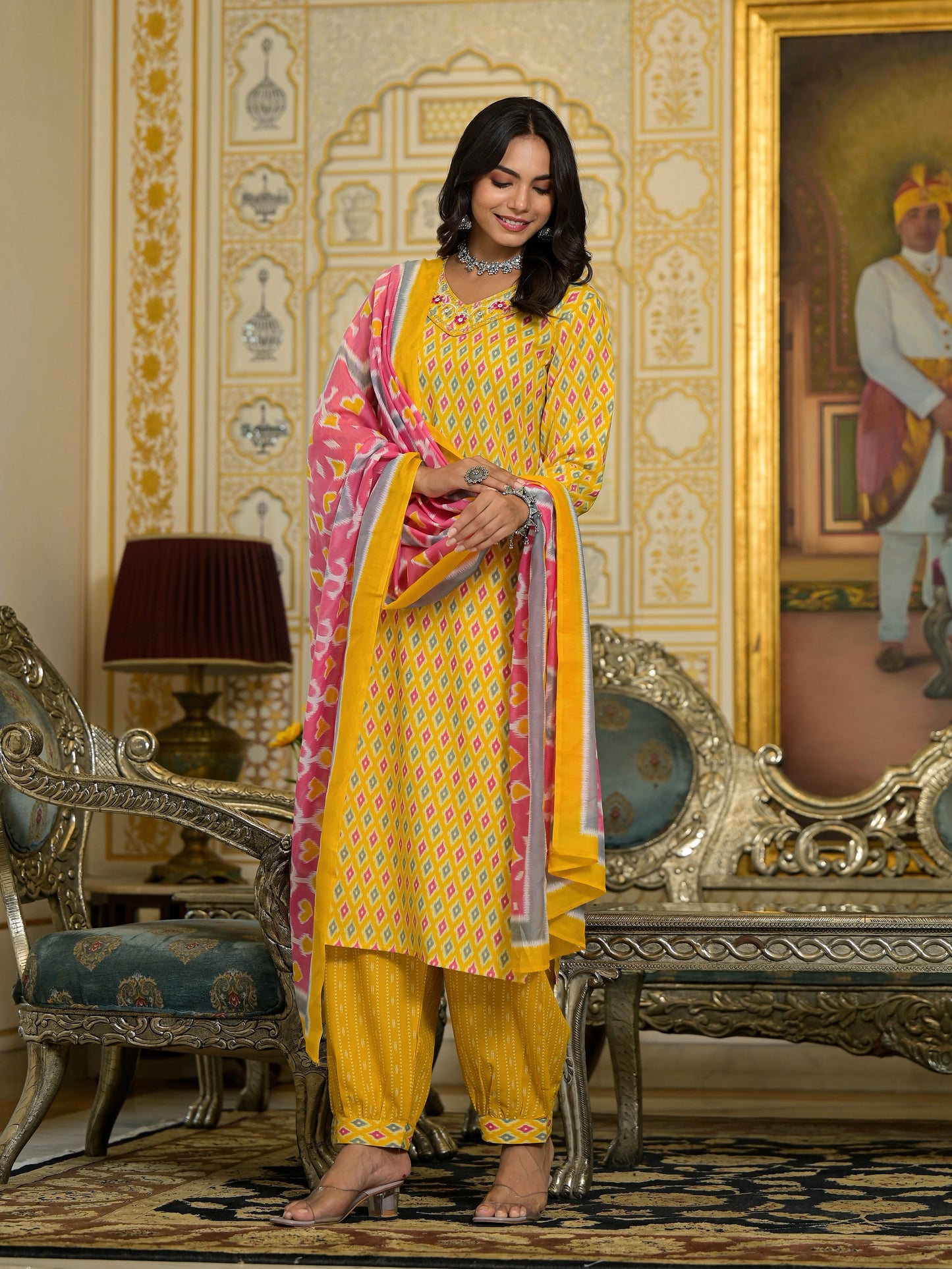 Ethnic Set Women Embroidery Straight Kurta and Pant set with Dupatta - Ethnic Set