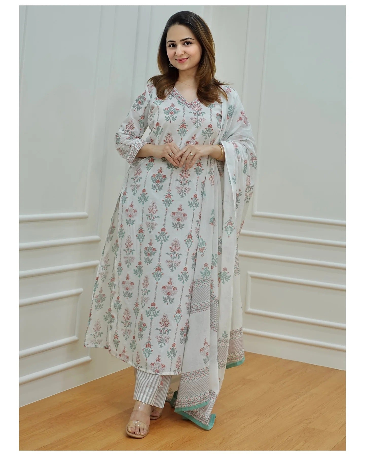 Kurta set ethnic fashion traditional cotton partiwear women clothing style Indian Ethnic Suit Palazzo pant Salwar Anarkali Lehenga Choli Bollywood Designer festive Printed wedding shaadi Collections Embroidered Ethnic Wear Outfits Attire Dresses Patterns