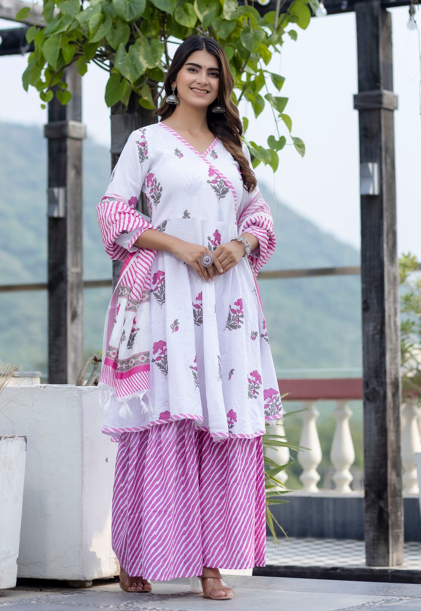 Kurta set ethnic fashion traditional cotton partiwear women clothing style Indian Ethnic Suit Palazzo pant Salwar Anarkali Lehenga Choli Bollywood Designer festive Printed wedding shaadi Collections Embroidered Ethnic Wear Outfits Attire Dresses Patterns