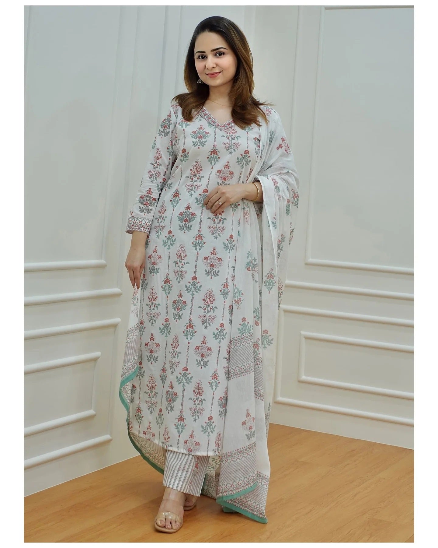 Kurta set ethnic fashion traditional cotton partiwear women clothing style Indian Ethnic Suit Palazzo pant Salwar Anarkali Lehenga Choli Bollywood Designer festive Printed wedding shaadi Collections Embroidered Ethnic Wear Outfits Attire Dresses Patterns