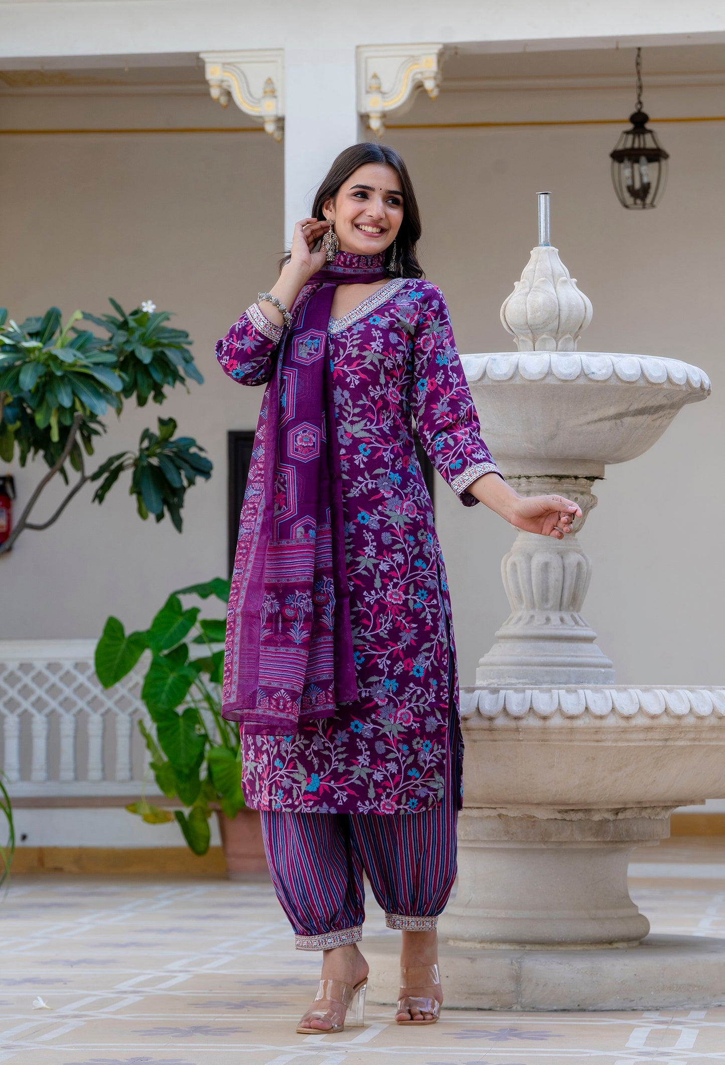 Ethnic Set Women Printed Straight Purple Kurta and Pant set with Dupatta