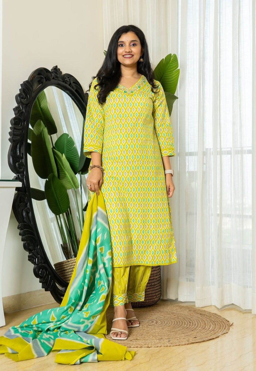 Ethnic Set Women Embroidery Straight Kurta and Pant set with Dupatta - Ethnic Set