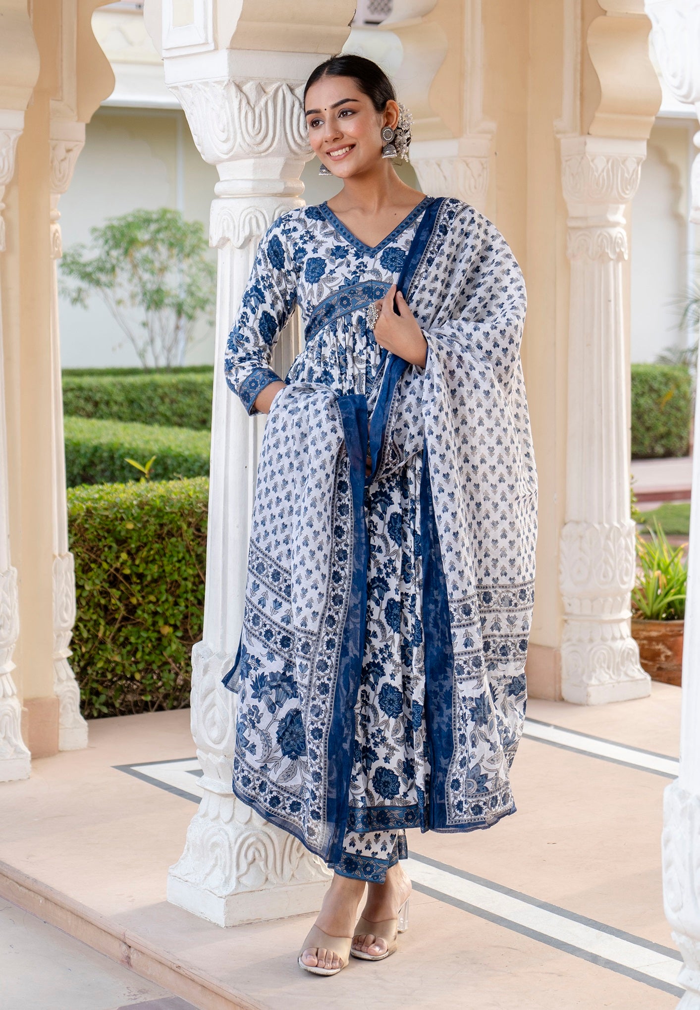 Kurta set ethnic fashion traditional cotton partiwear women clothing style Indian Ethnic Suit Palazzo pant Salwar Anarkali Lehenga Choli Bollywood Designer festive Printed wedding shaadi Collections Embroidered Ethnic Wear Outfits Attire Dresses Patterns