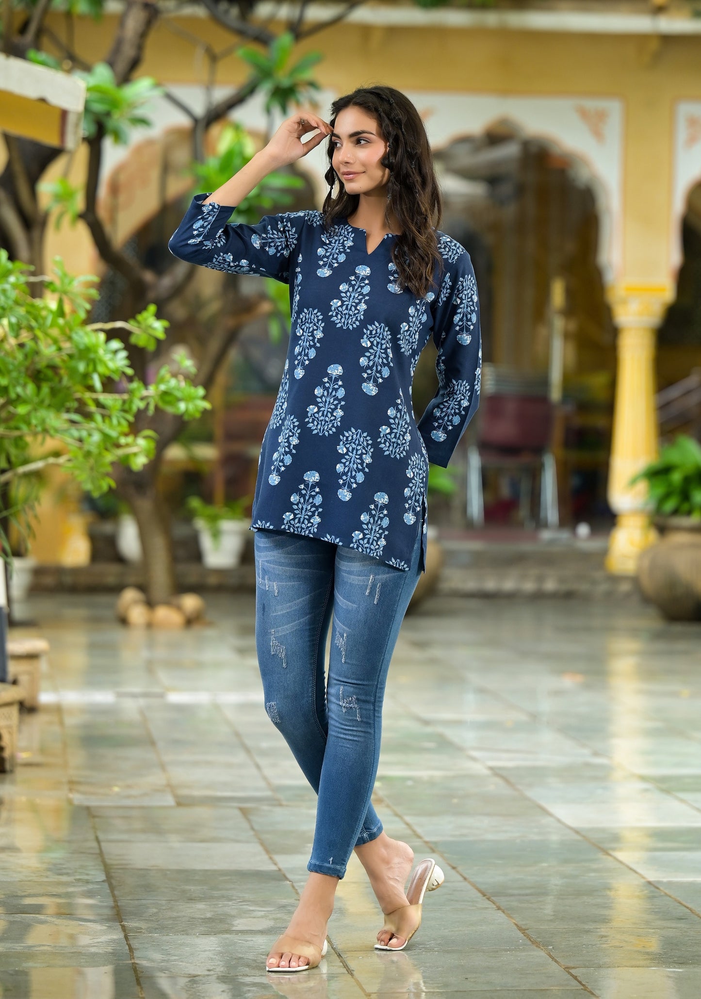 Ethnic Set Women Printed Straight Blue Kurta