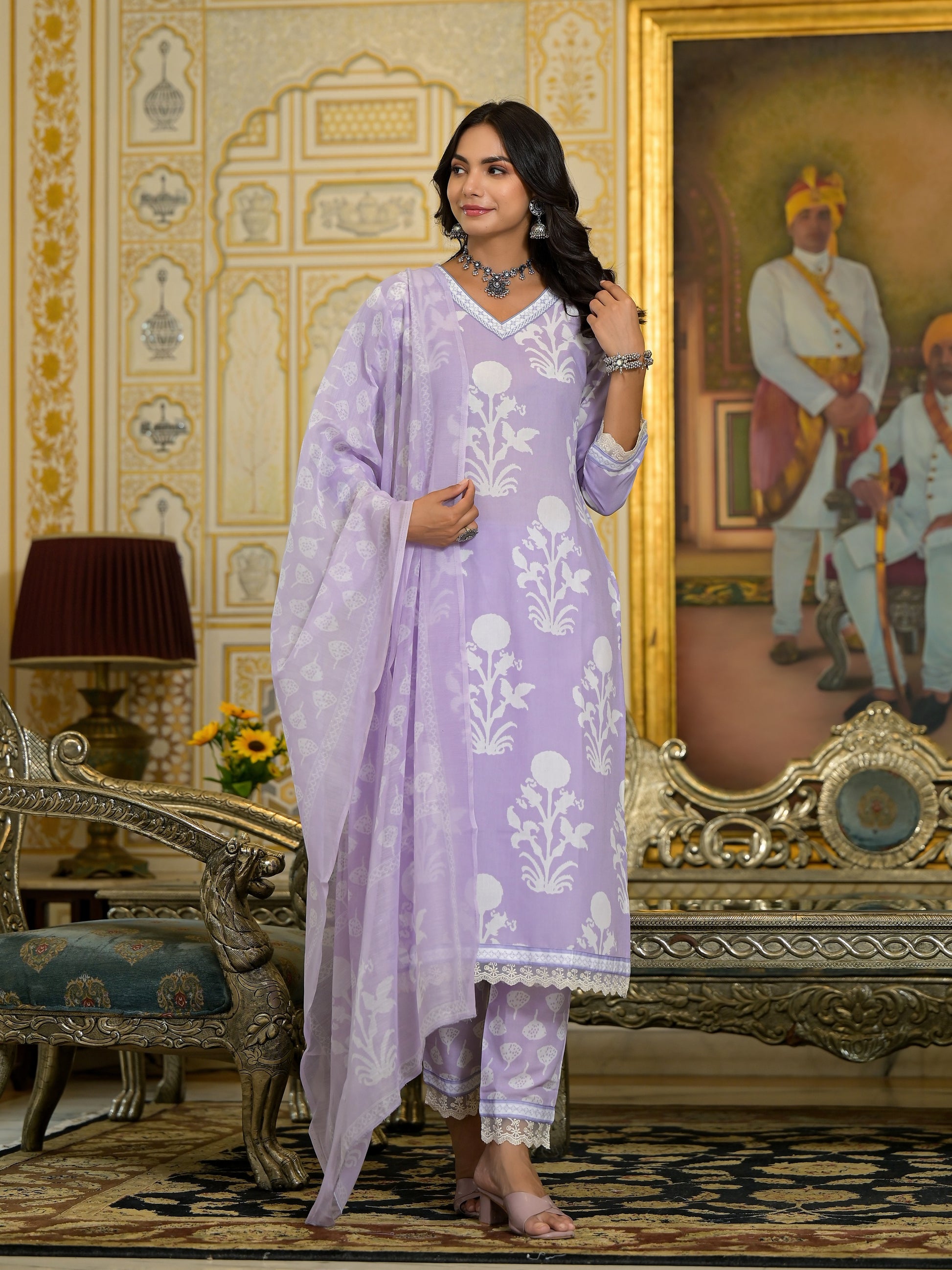 Ethnic Set Women Embroidery Straight Kurta and Pant set with Dupatta - Ethnic Set