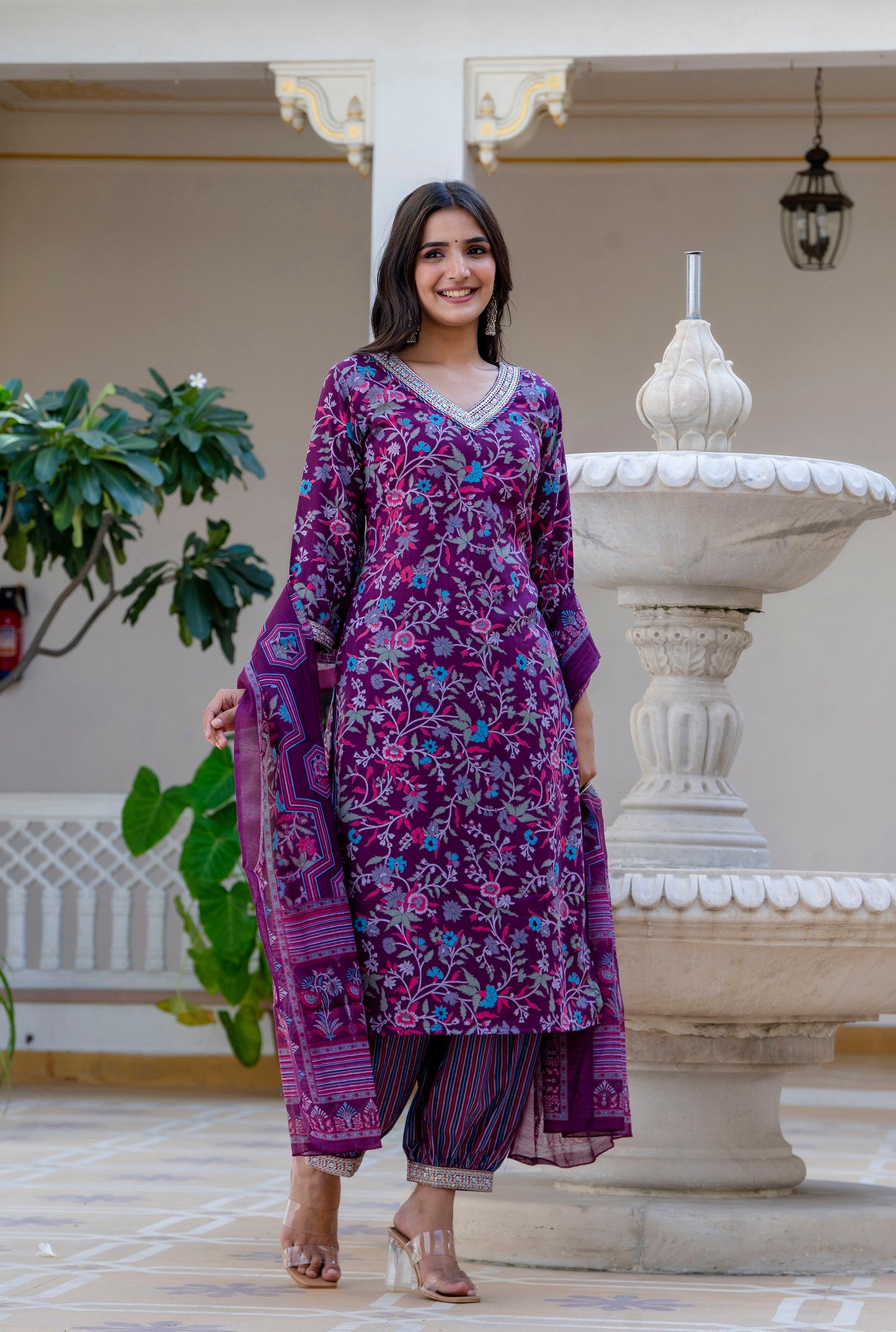 Ethnic Set Women Printed Straight Purple Kurta and Pant set with Dupatta