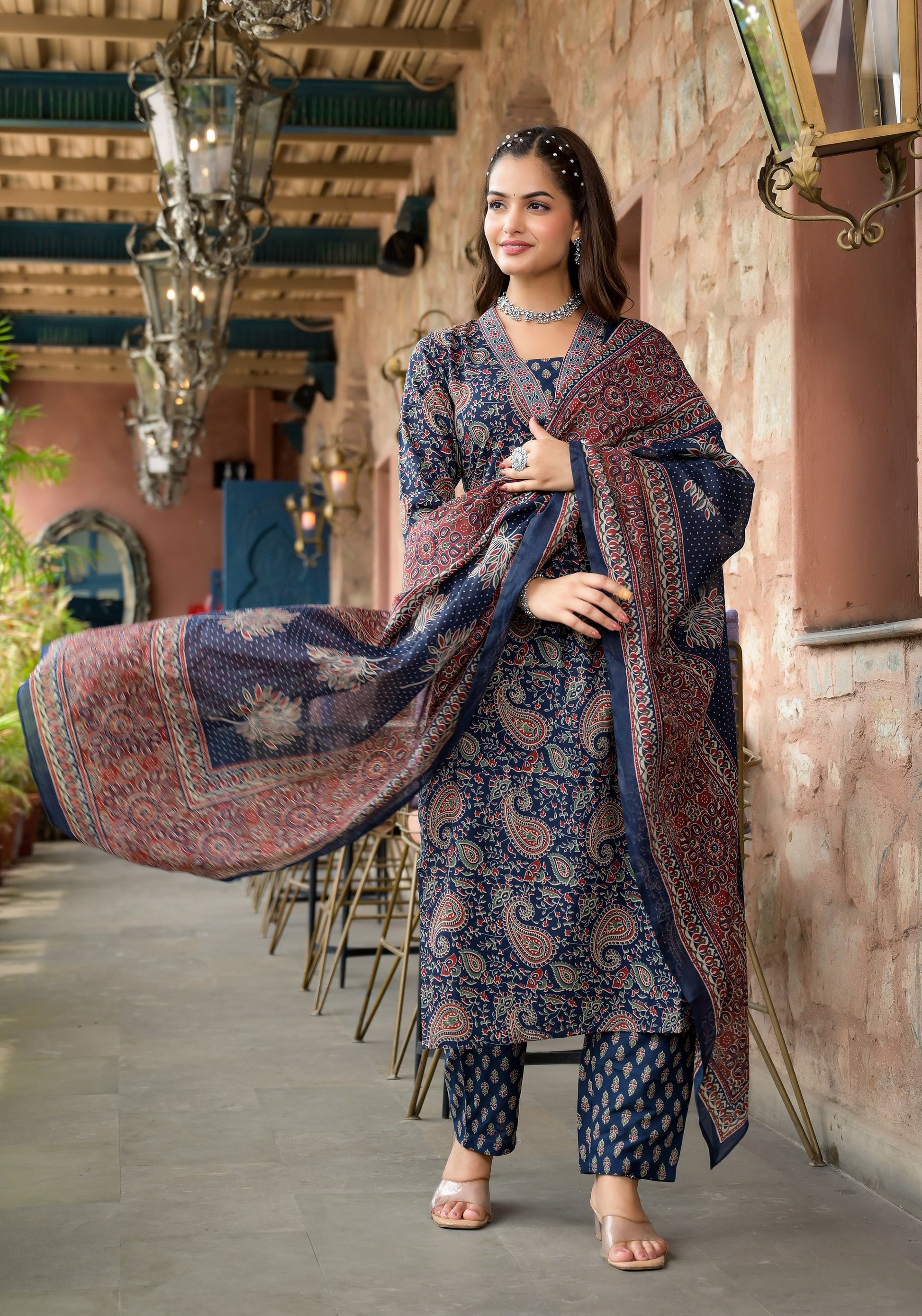 Ethnic Set Women Embroidery Straight Kurta and Pant set with Dupatta - Ethnic Set