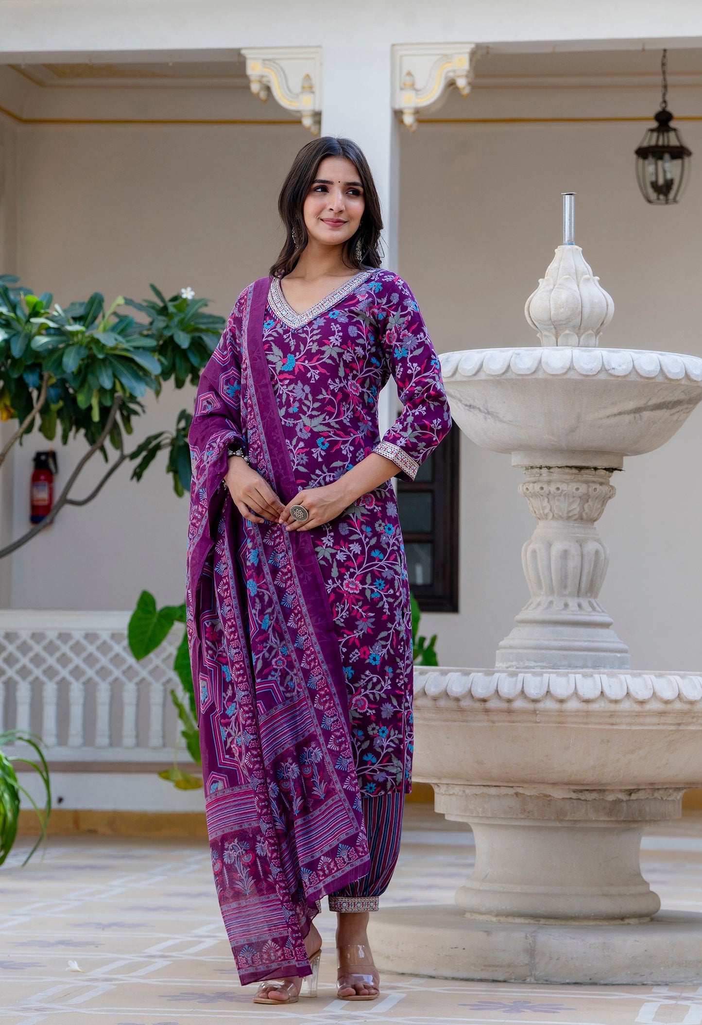 Ethnic Set Women Printed Straight Purple Kurta and Pant set with Dupatta