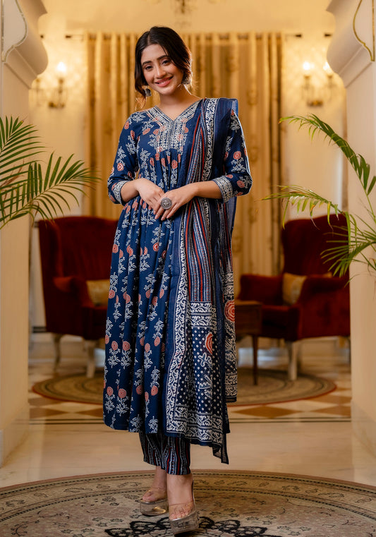 Ethnic Set Women Printed Flared A-Line Kurta and Pant set with Dupatta - Ethnic Set