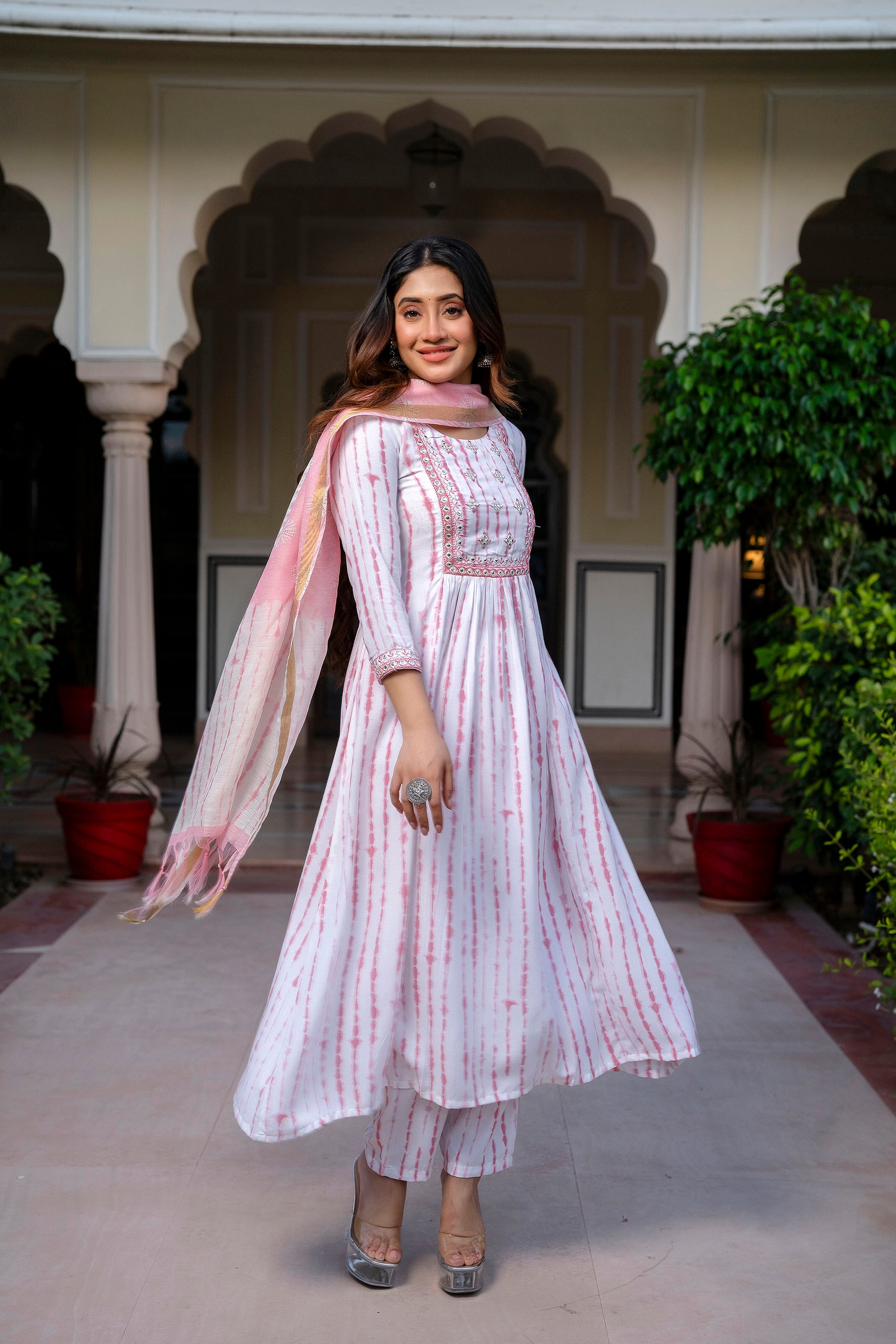 Kurta set ethnic fashion traditional cotton partiwear women clothing style Indian Ethnic Suit Palazzo pant Salwar Anarkali Lehenga Choli Bollywood Designer festive Printed wedding shaadi Collections Embroidered Ethnic Wear Outfits Attire Dresses Patterns