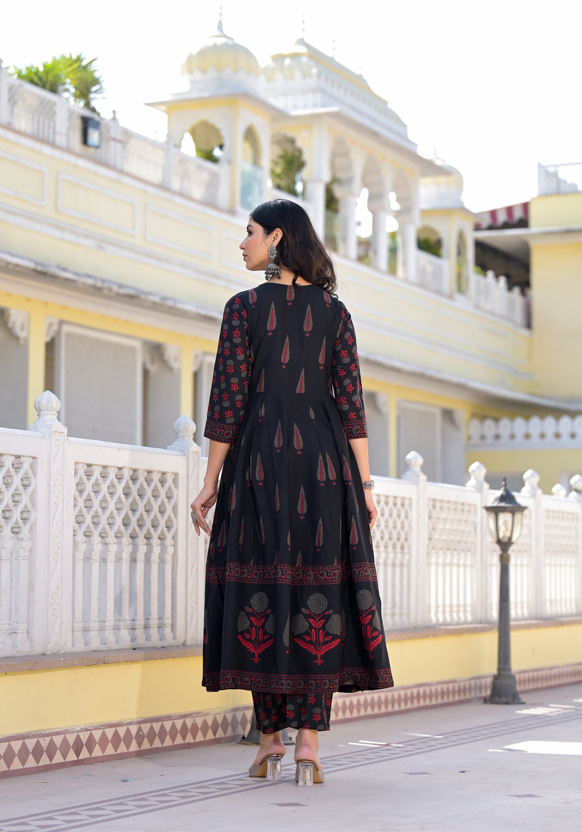 Ethnic Set Women  Printed Anarkali Kurta and Pant set With Dupatta - Ethnic Set