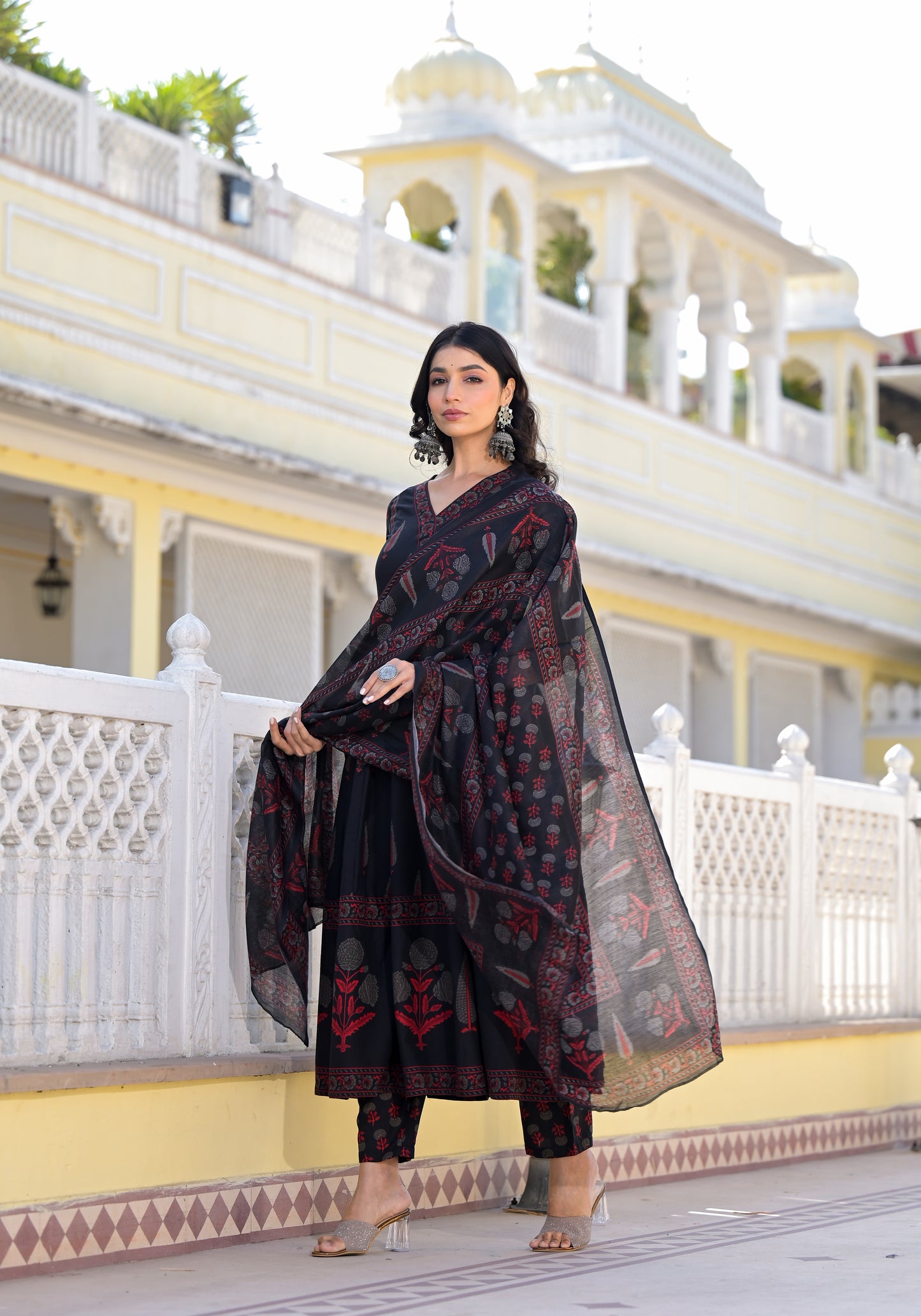 Ethnic Set Women  Printed Anarkali Kurta and Pant set With Dupatta - Ethnic Set