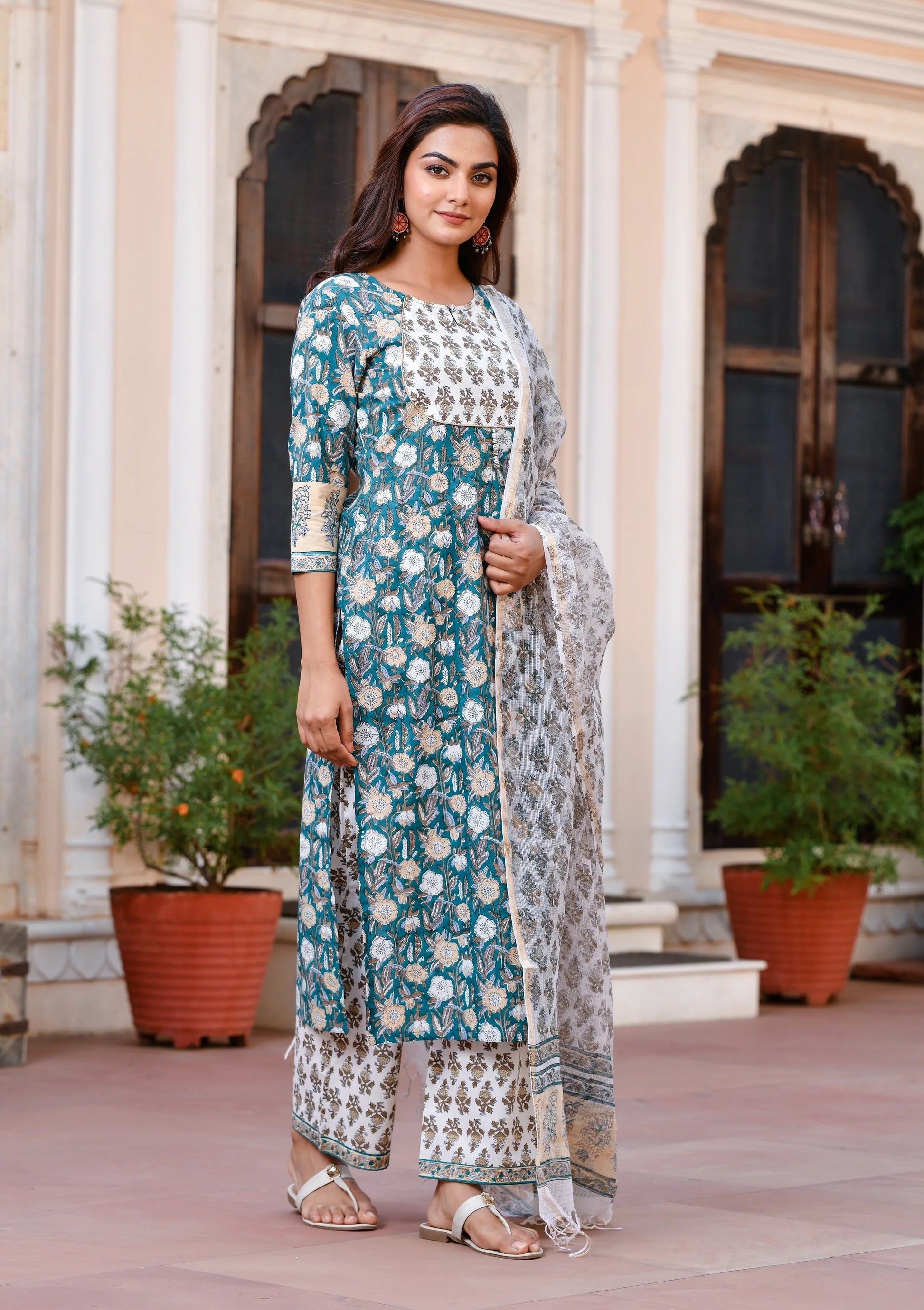 Kurta set ethnic fashion traditional cotton partiwear women clothing style Indian Ethnic Suit Palazzo pant Salwar Anarkali Lehenga Choli Bollywood Designer festive Printed wedding shaadi Collections Embroidered Ethnic Wear Outfits Attire Dresses Patterns