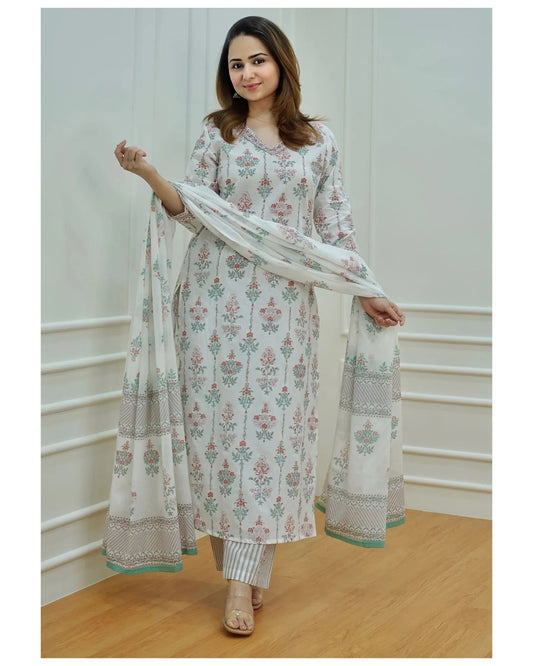 Kurta set ethnic fashion traditional cotton partiwear women clothing style Indian Ethnic Suit Palazzo pant Salwar Anarkali Lehenga Choli Bollywood Designer festive Printed wedding shaadi Collections Embroidered Ethnic Wear Outfits Attire Dresses Patterns