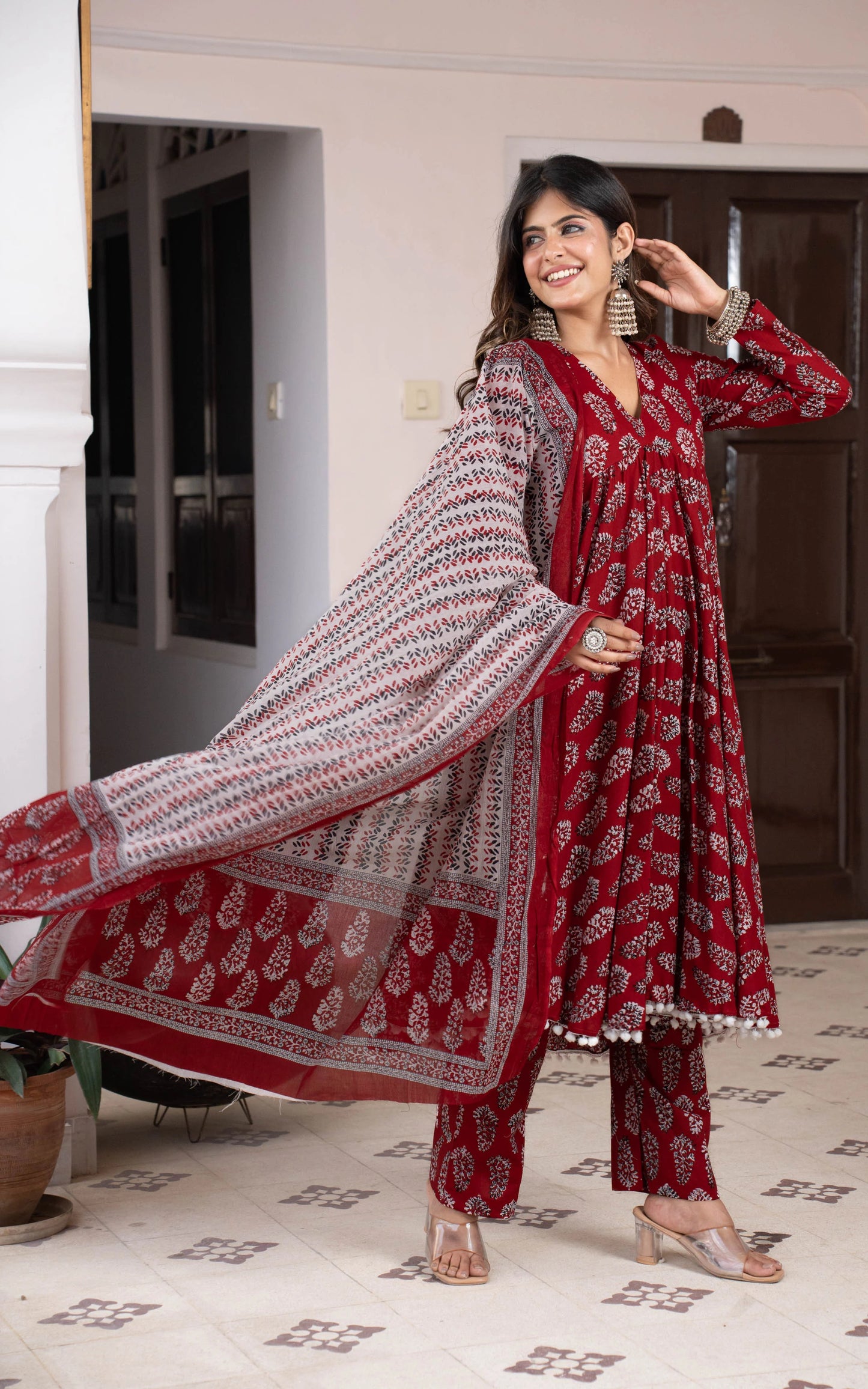 Kurta set ethnic fashion traditional cotton partiwear women clothing style Indian Ethnic Suit Palazzo pant Salwar Anarkali Lehenga Choli Bollywood Designer festive Printed wedding shaadi Collections Embroidered Ethnic Wear Outfits Attire Dresses Patterns