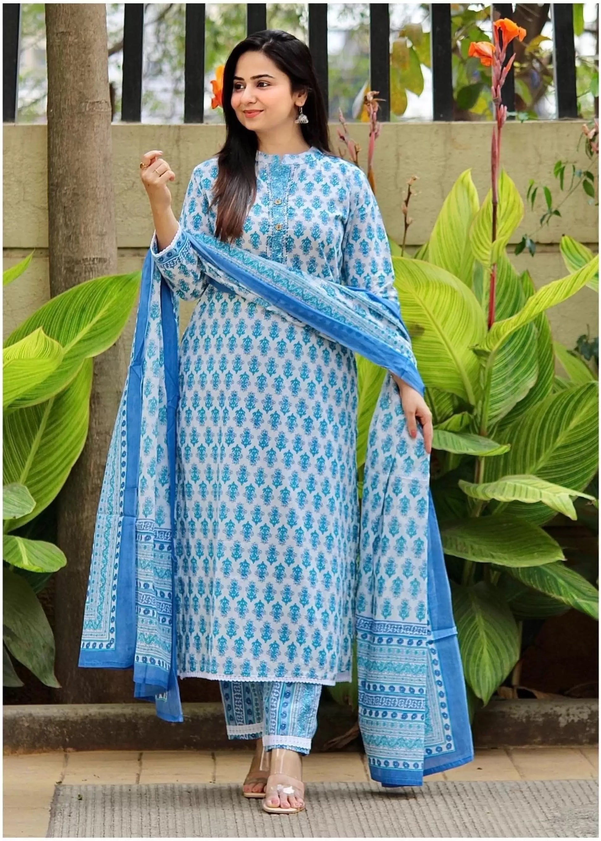 Ehnic Set Women Printed Straight Kurta and Pant set with Dupatta - Ethnic Set